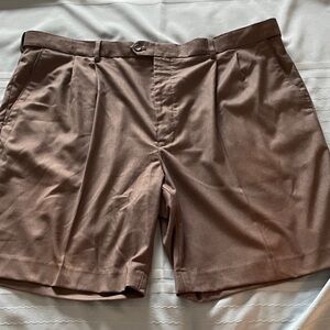Classic Charcoal Gray Men's Golf Pleated Front Shorts Size 42